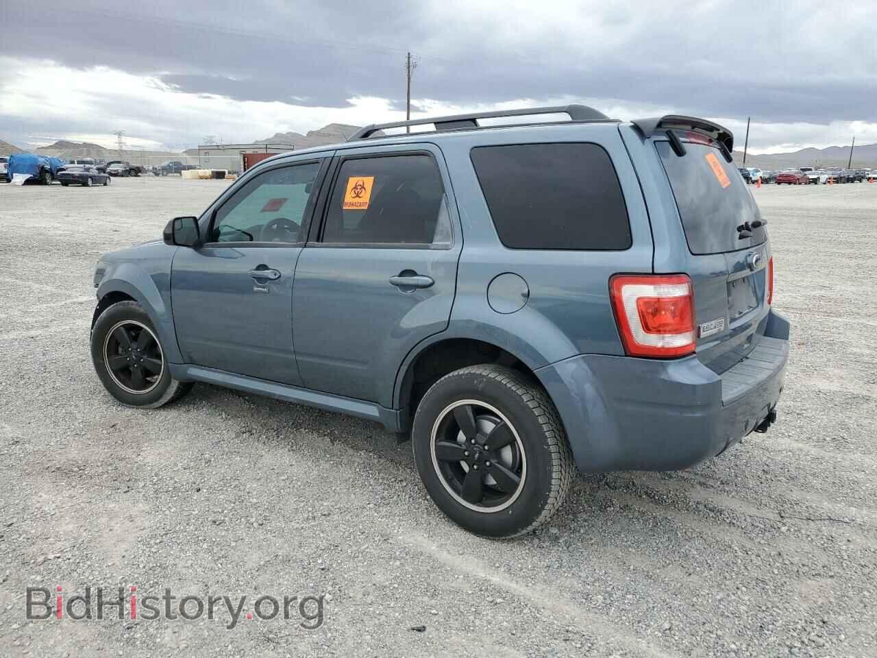 2011 FORD ESCAPE - VIN: 1FMCU0DG0BKC10948 - Фото 2