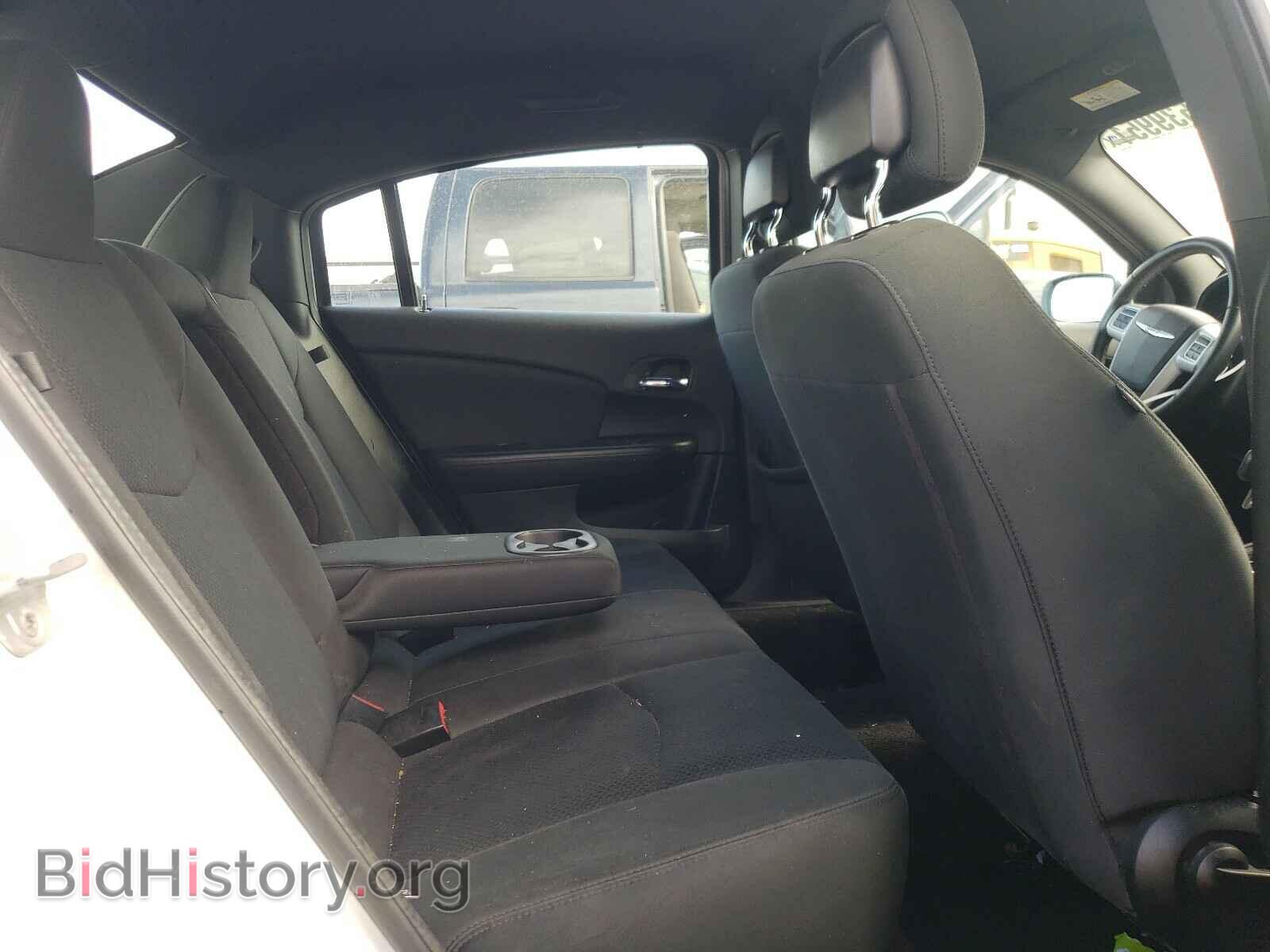 2012 CHRYSLER 200 - VIN: 1C3CCBBG2CN130836 - Фото 6