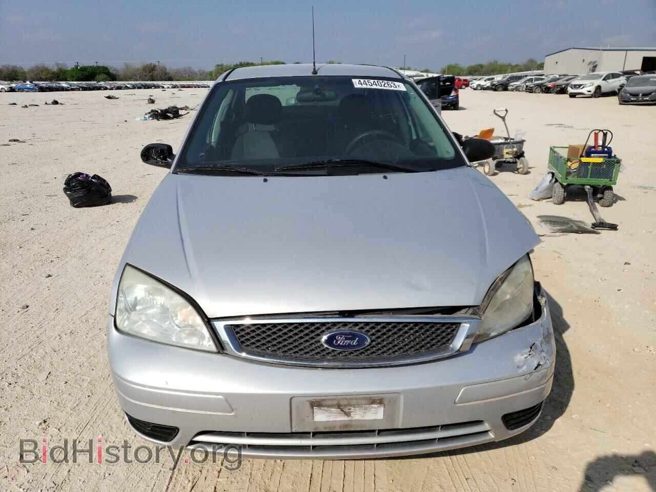 2007 FORD FOCUS - VIN: 1FAFP34N47W286557 - Фото 5