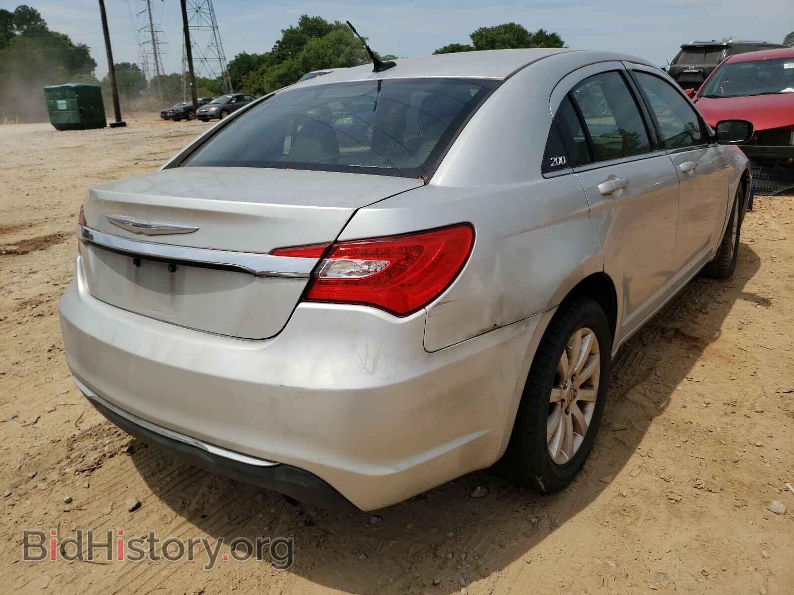 2011 CHRYSLER 200 - VIN: 1C3BC1FB6BN585711 - Фото 4