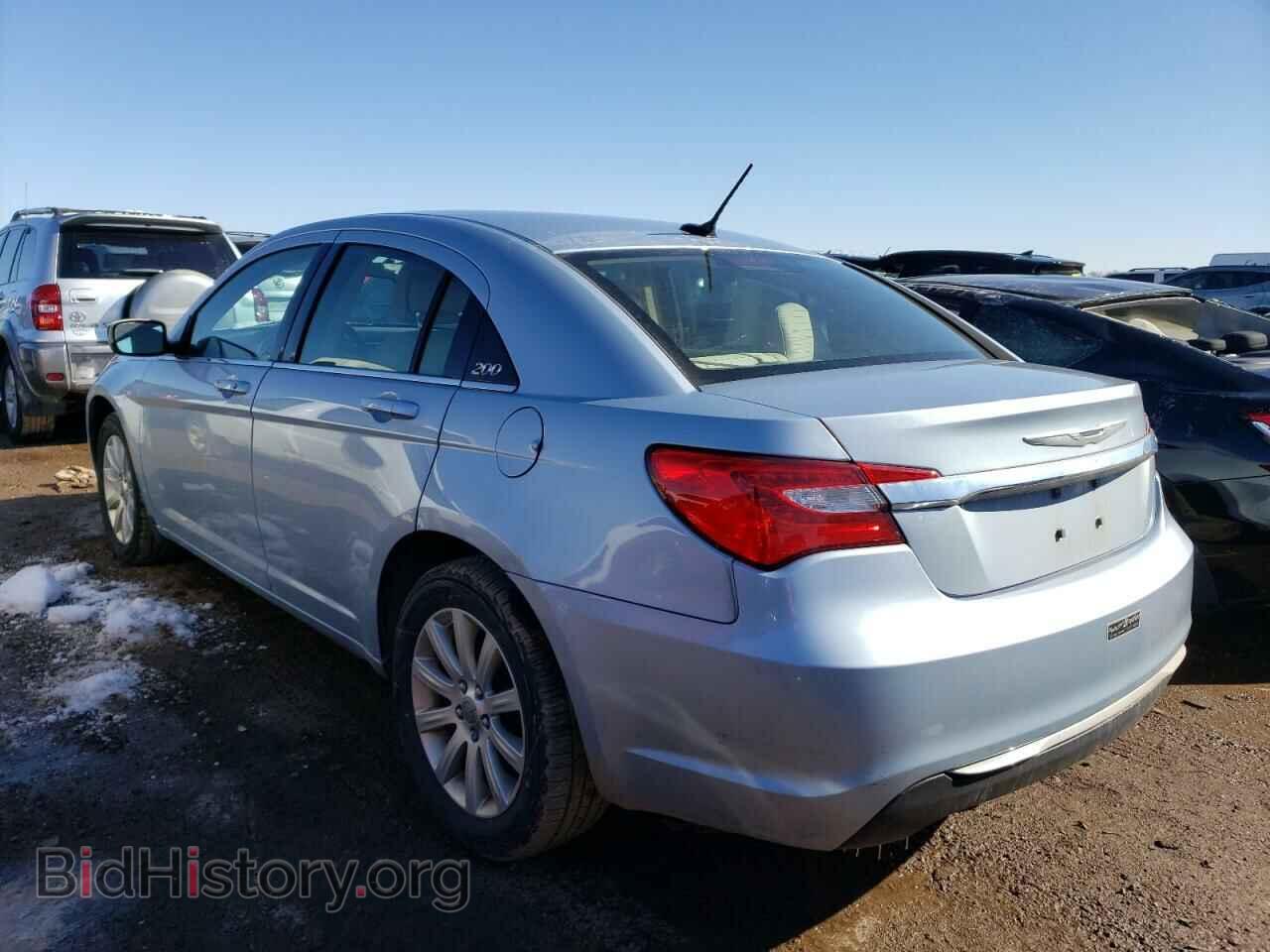 2013 CHRYSLER 200 - VIN: 1C3CCBBB7DN595487 - Фото 2