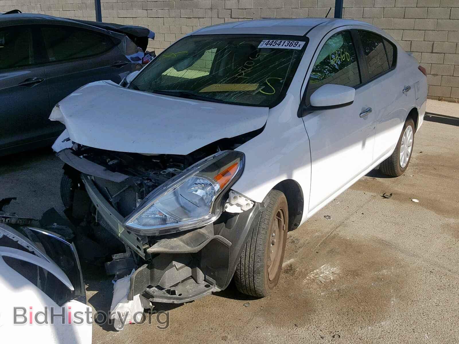 2017 NISSAN VERSA - VIN: 3N1CN7AP8HL839589 - Фото 2