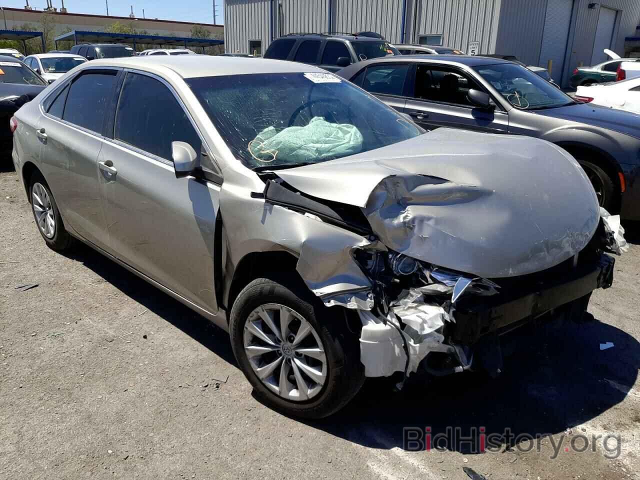 Photo 4T4BF1FK8FR505664 - TOYOTA CAMRY 2015