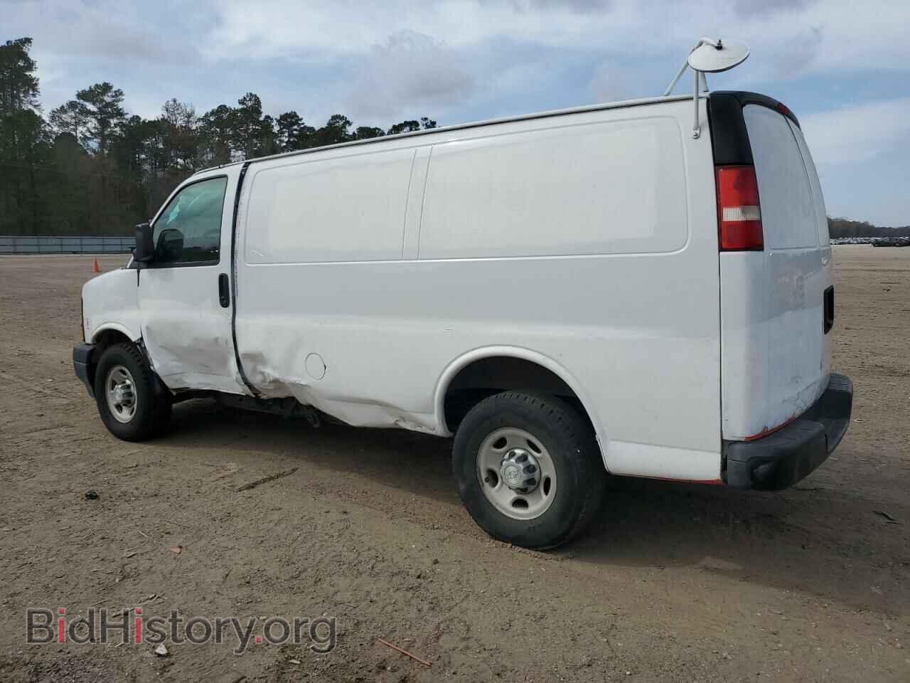 2017 CHEVROLET EXPRESS - VIN: 1GCWGAFF7H1109164 - Фото 2