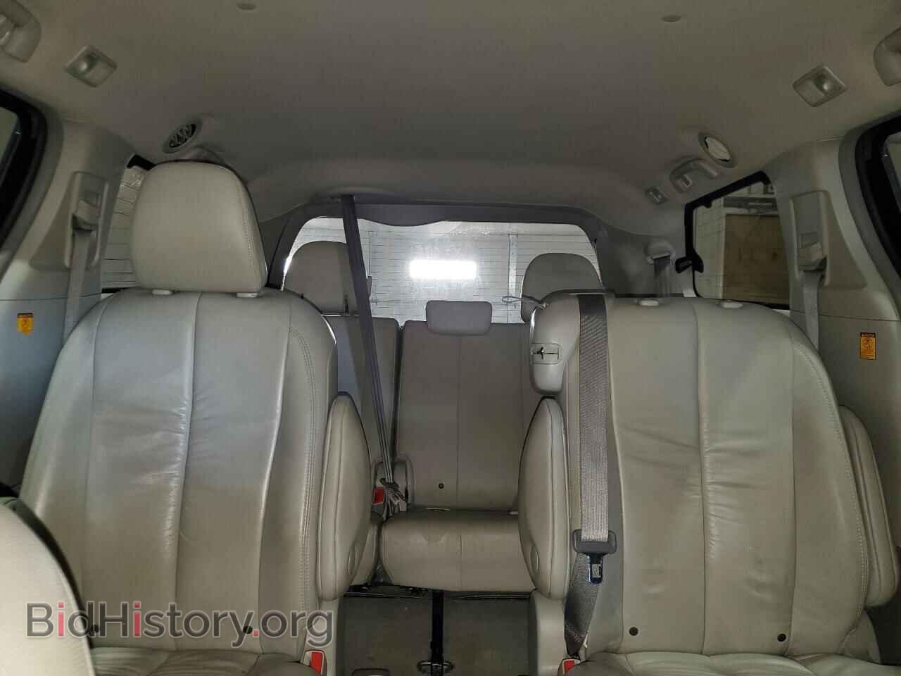 2011 TOYOTA All Models - VIN: 5TDYK3DC8BS172652 - Фото 10