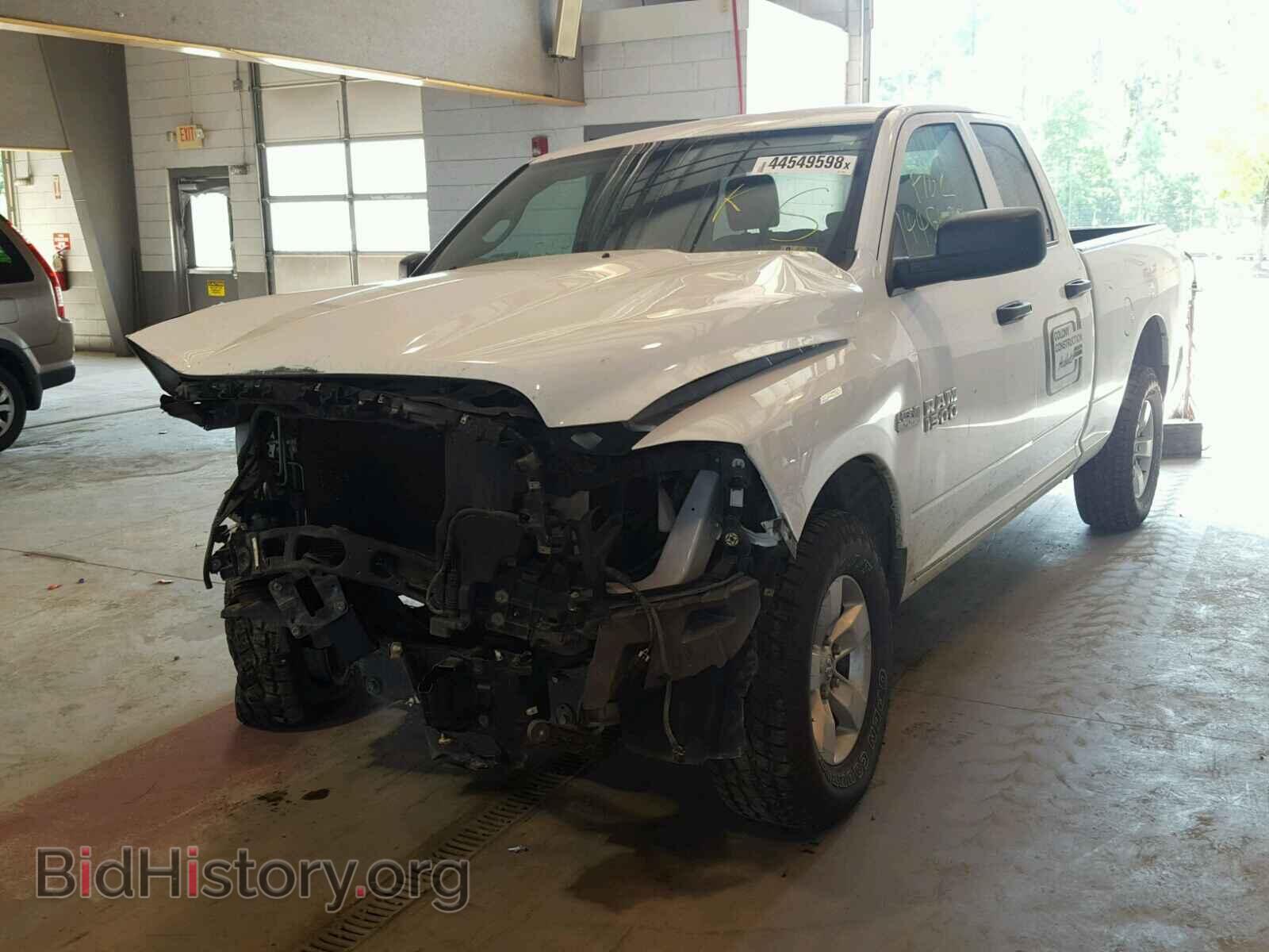 2015 RAM 1500 ST - VIN: 1C6RR7FT4FS743983 - Фото 2