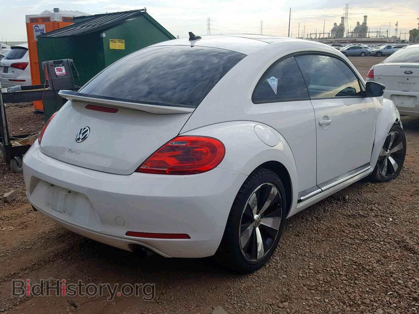 2012 VOLKSWAGEN BEETLE - VIN: 3VWVA7AT3CM654901 - Фото 4