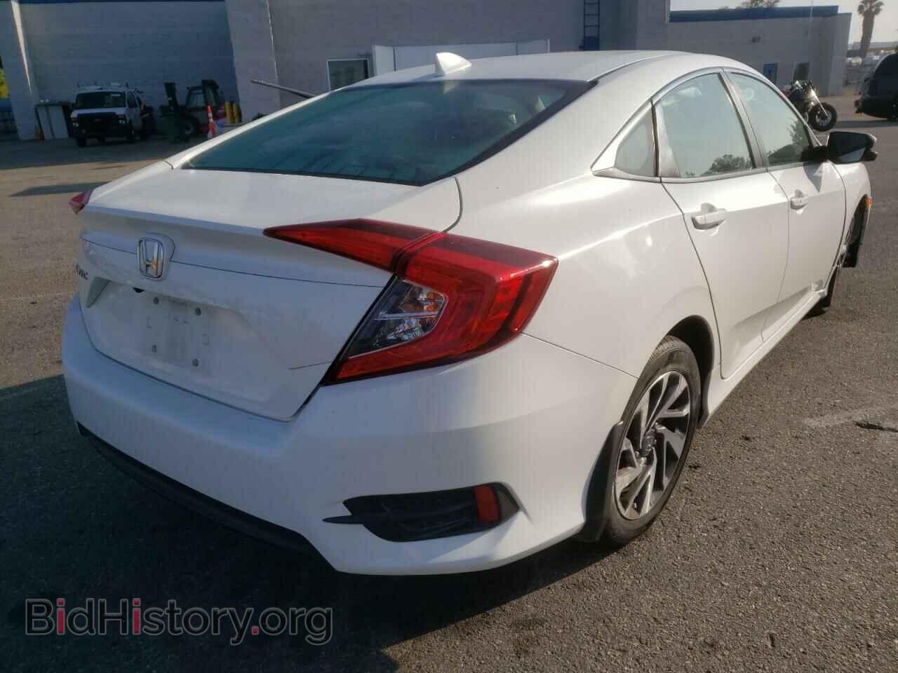 2017 HONDA CIVIC - VIN: 19XFC2F78HE202847 - Фото 4
