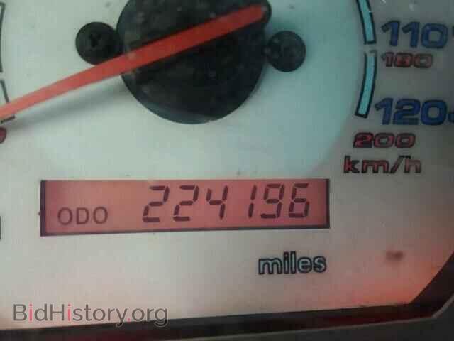 2002 MITSUBISHI GALANT - VIN: 4A3AA46G22E135657 - Фото 8