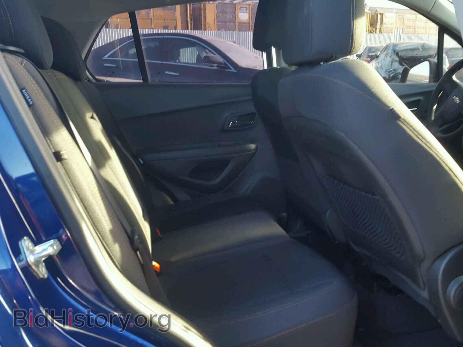 2017 CHEVROLET TRAX - VIN: 3GNCJKSB3HL198258 - Фото 6