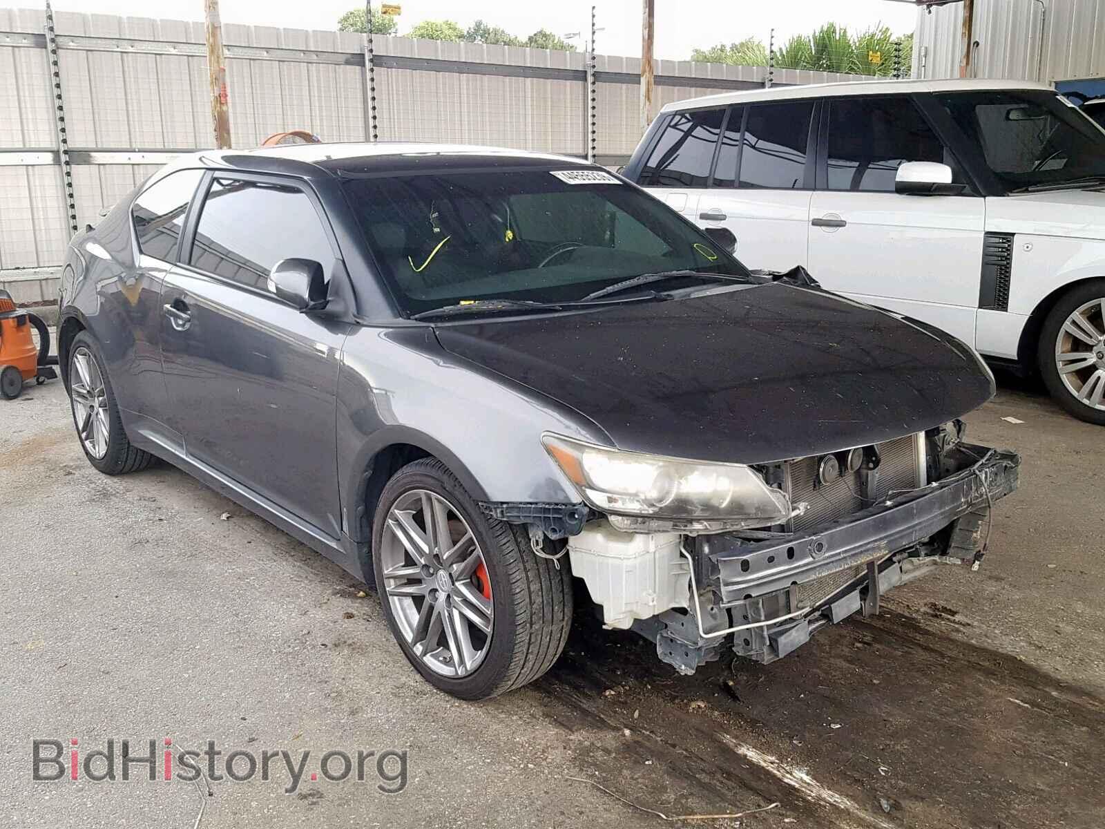 Photo JTKJF5C79B3017527 - TOYOTA SCION TC 2011