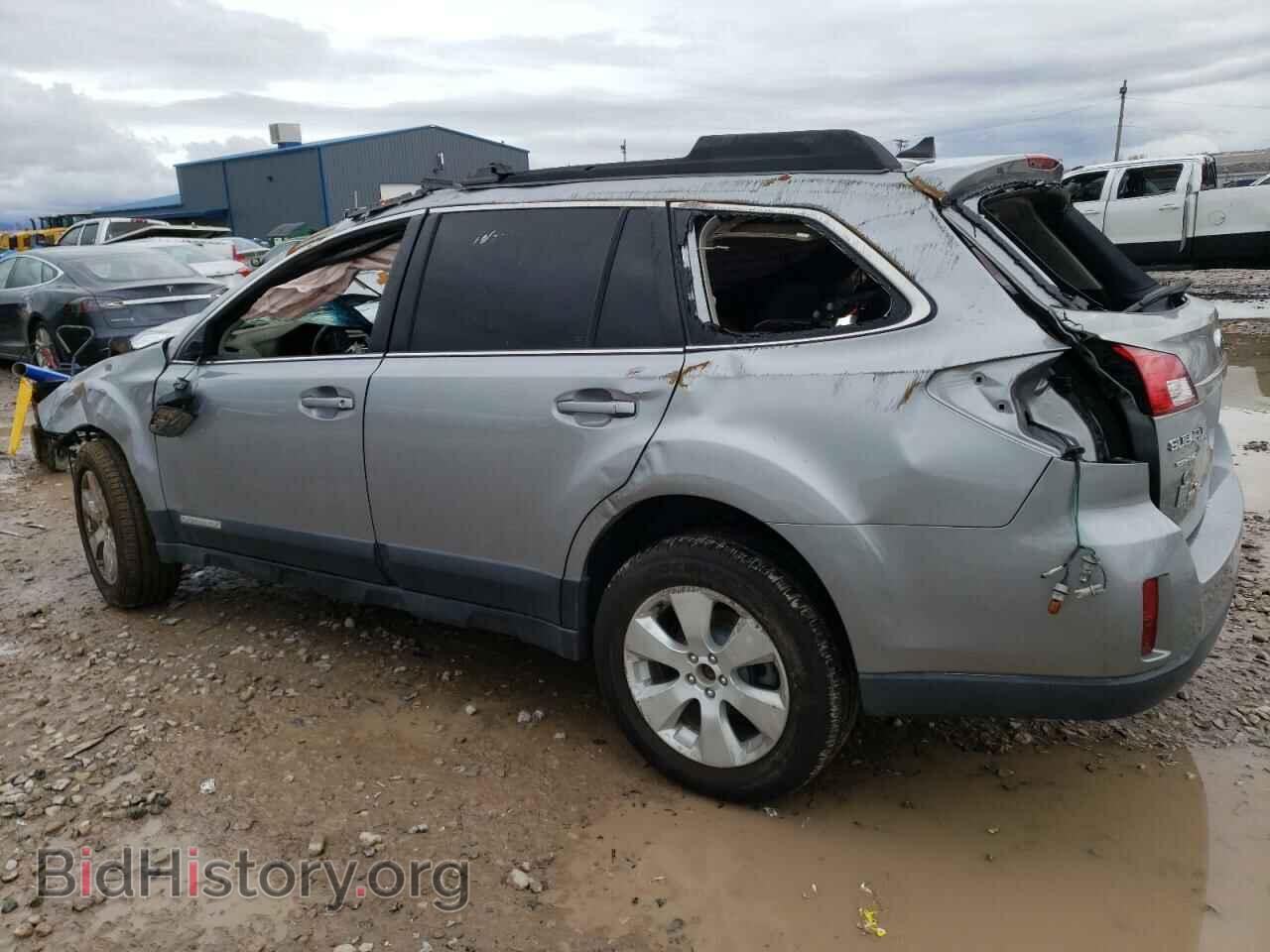 2011 SUBARU OUTBACK - VIN: 4S4BRBFC2B3355339 - Фото 2