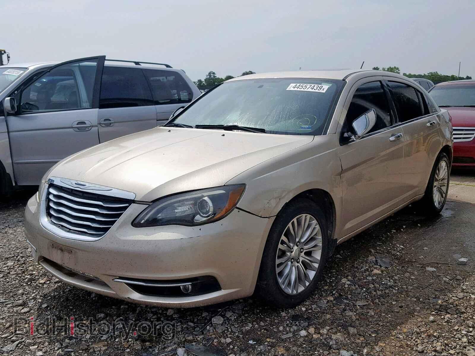 2013 CHRYSLER 200 - VIN: 1C3CCBCG2DN595083 - Photo 2