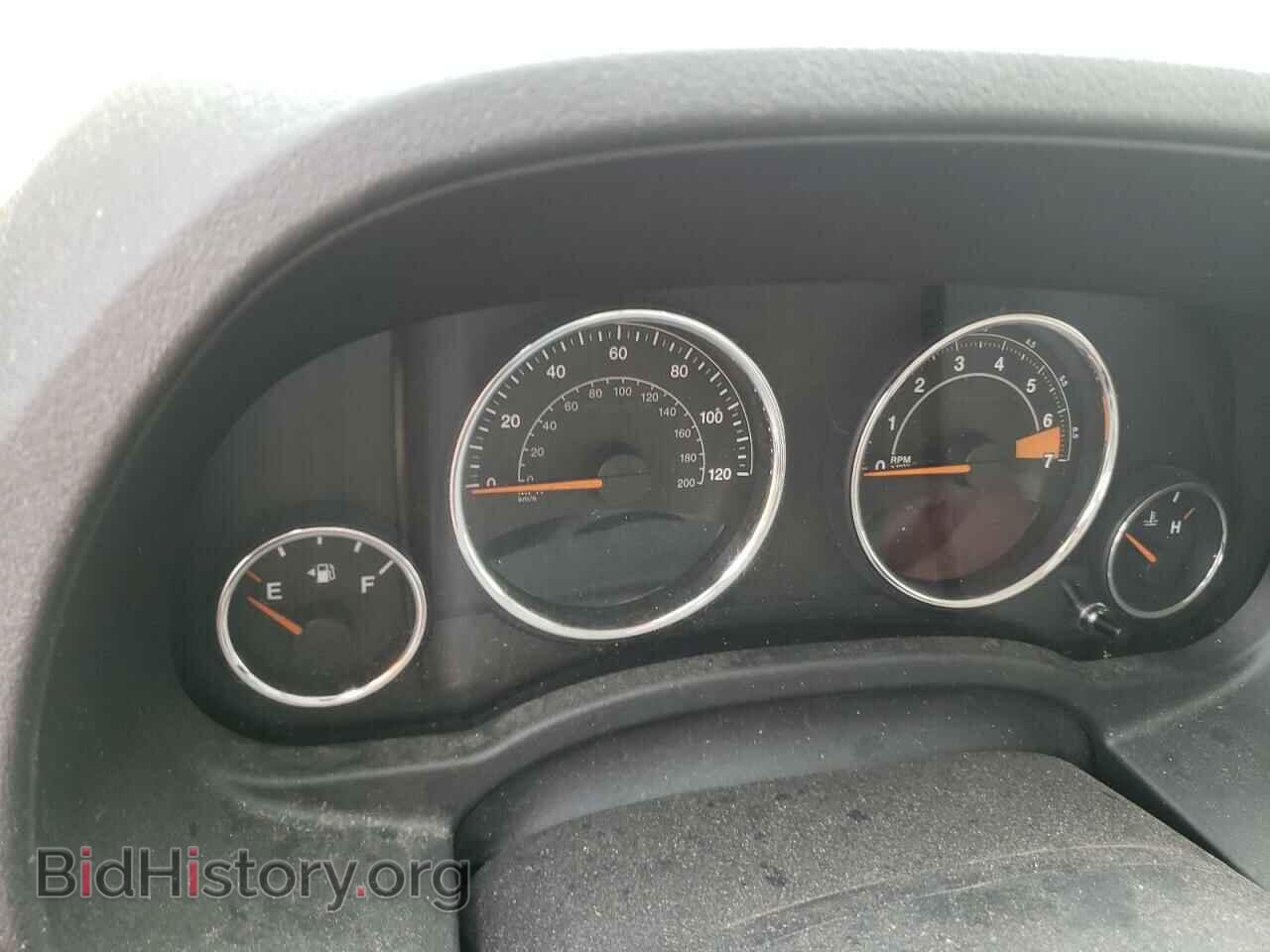 2014 JEEP COMPASS - VIN: 1C4NJCEAXED555656 - Фото 8