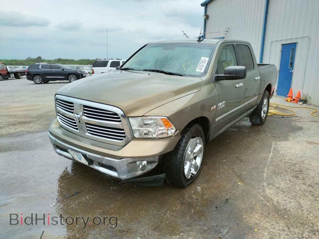 2015 RAM 1500 - VIN: 3C6RR7LTXFG554721 - Фото 2