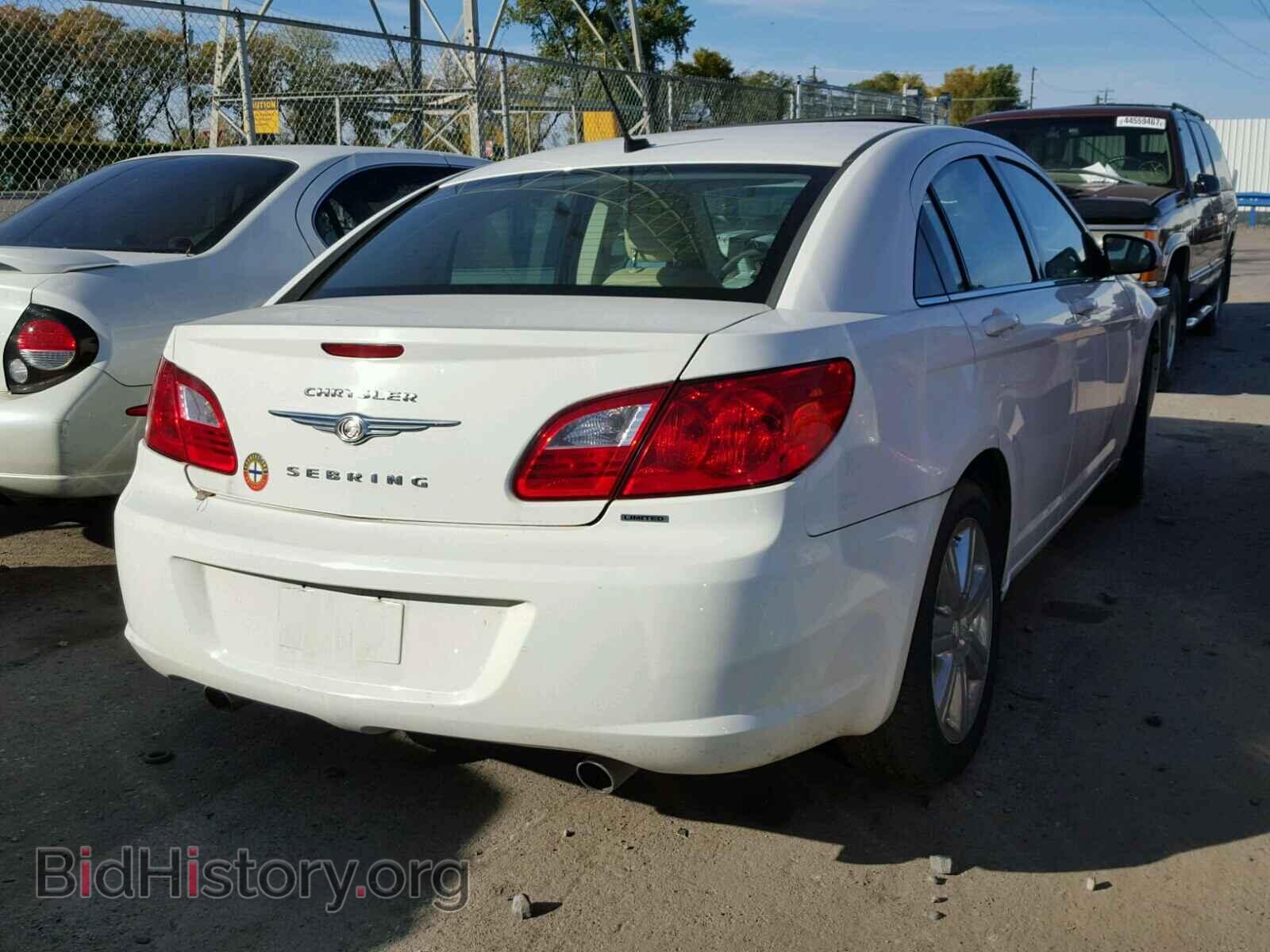 2010 CHRYSLER SEBRING - VIN: 1C3CC5FVXAN109367 - Photo 4
