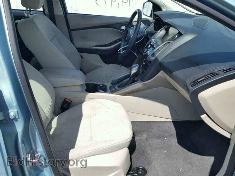 2012 Ford FOCUS (VIN 1FAHP3H24CL234222) — фото 5 из 10