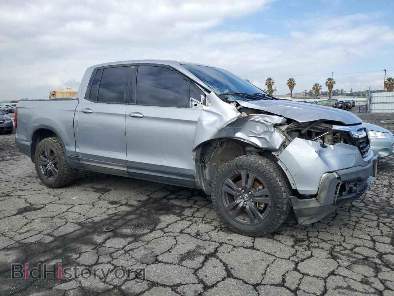 2019 HONDA RIDGELINE - VIN: 5FPYK3F14KB010346 - Фото 4
