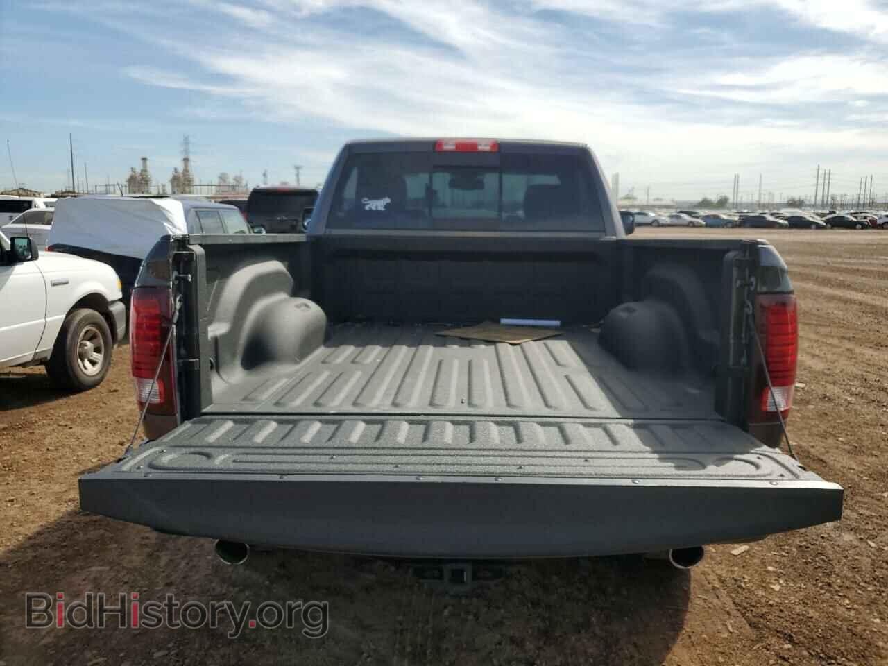 2018 RAM 1500 - VIN: 3C6JR7CT6JG188424 - Фото 10