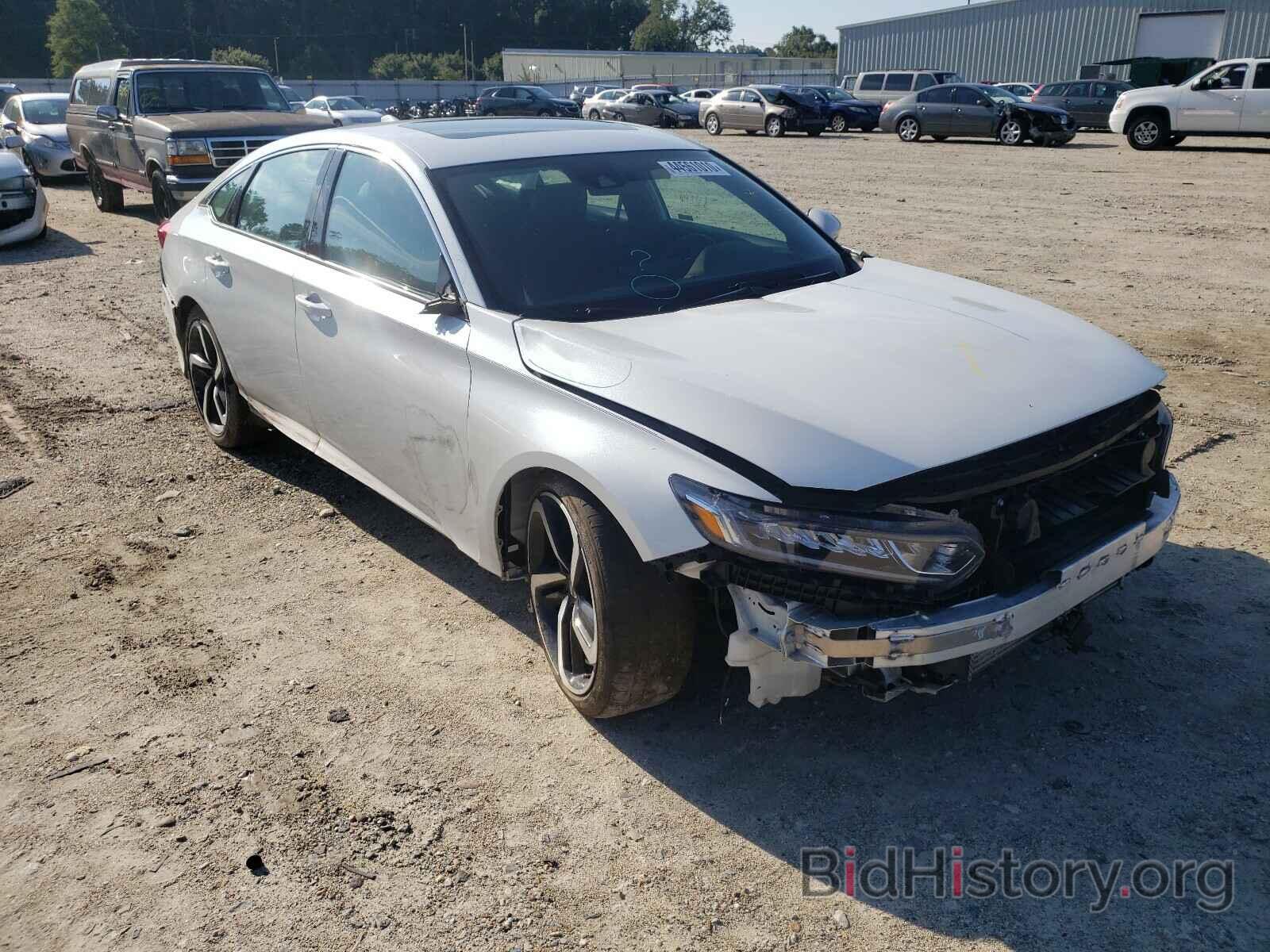 Photo 1HGCV2F35KA019489 - HONDA ACCORD 2019