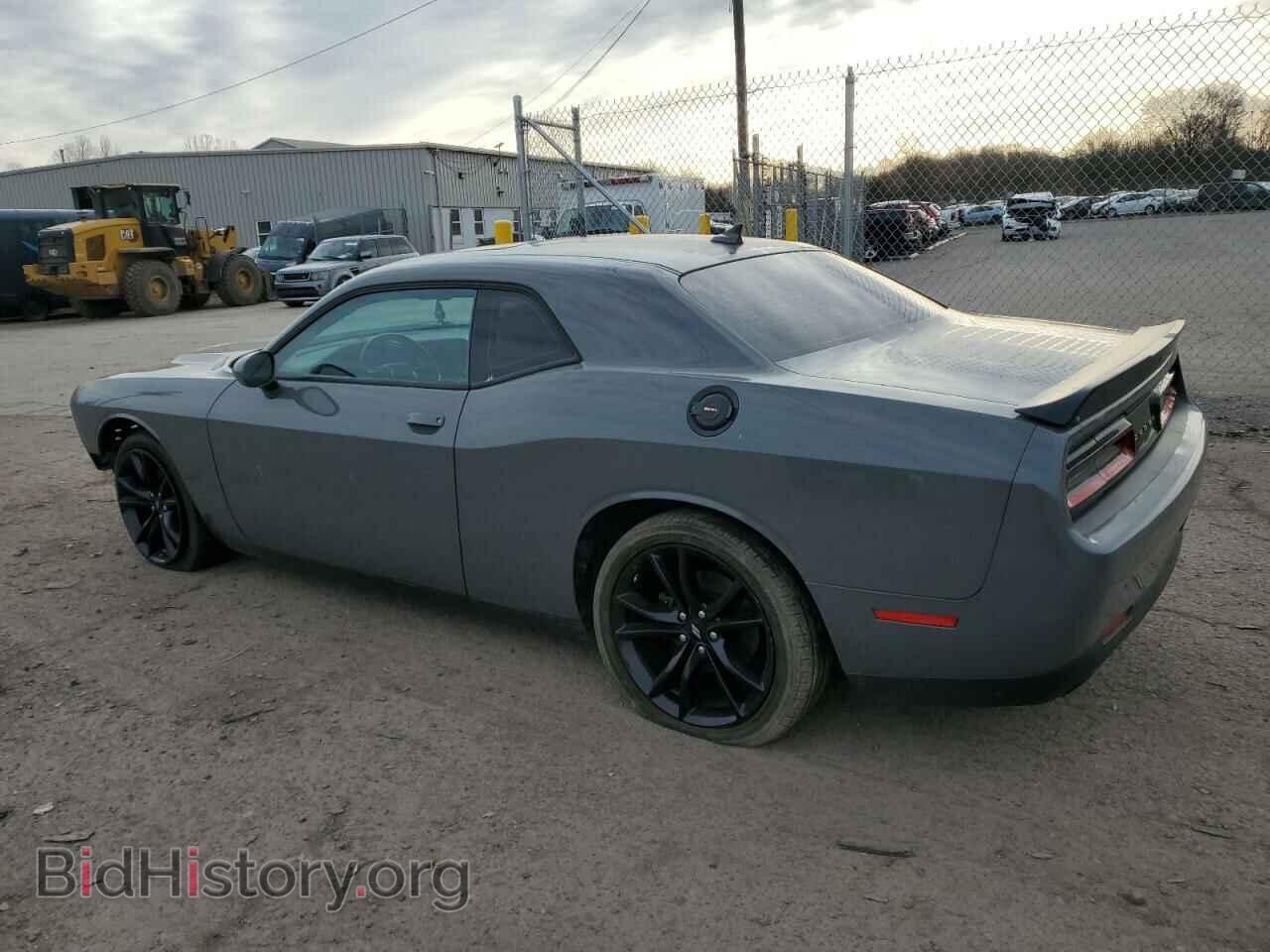 2018 DODGE CHALLENGER - VIN: 2C3CDZAG0JH161645 - Фото 2