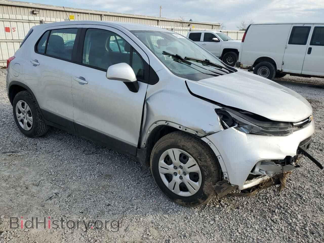 2017 CHEVROLET TRAX - VIN: 3GNCJKSB9HL175860 - Фото 4