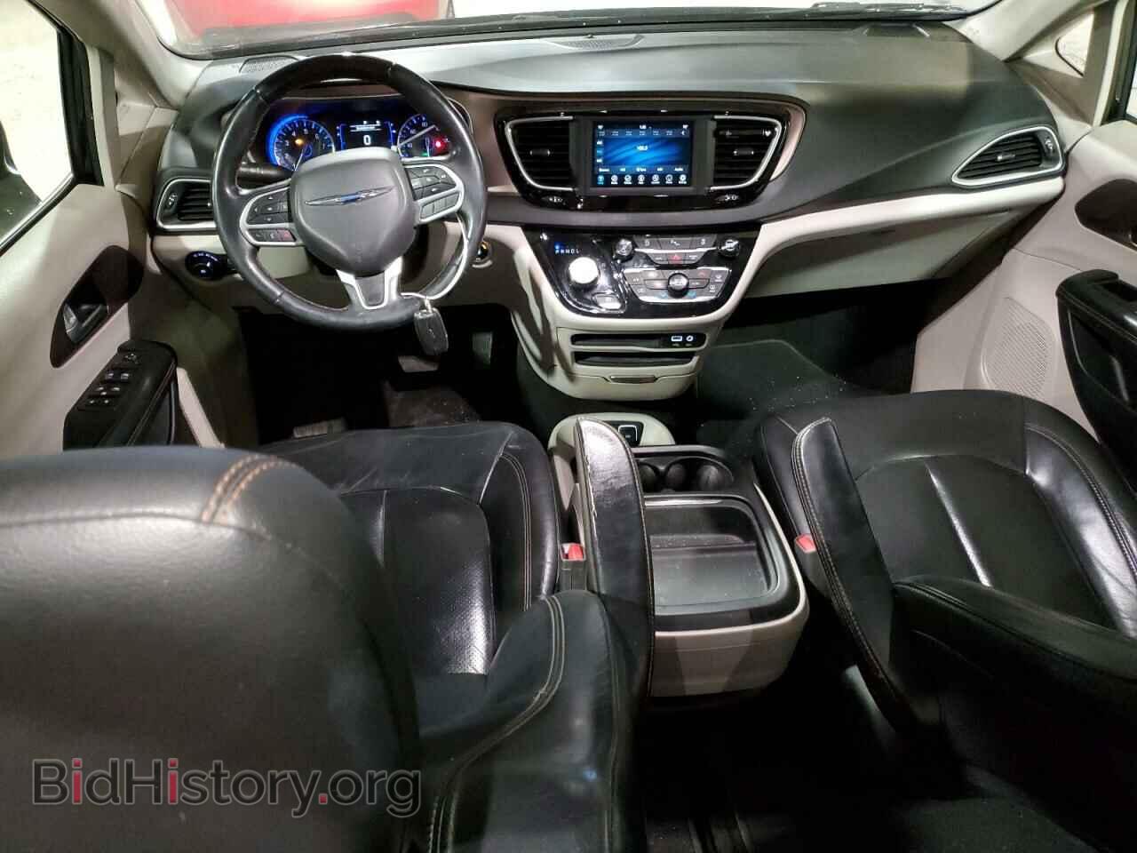2018 CHRYSLER PACIFICA - VIN: 2C4RC1BG4JR278129 - Фото 8