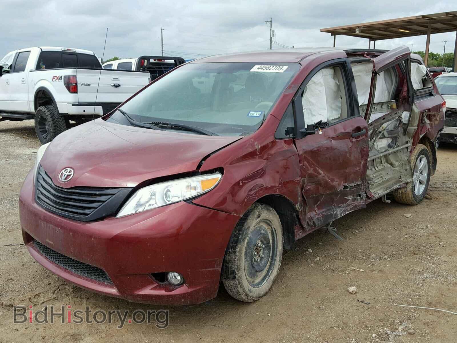 2012 TOYOTA SIENNA BAS - VIN: 5TDKA3DC8CS011907 - Фото 2