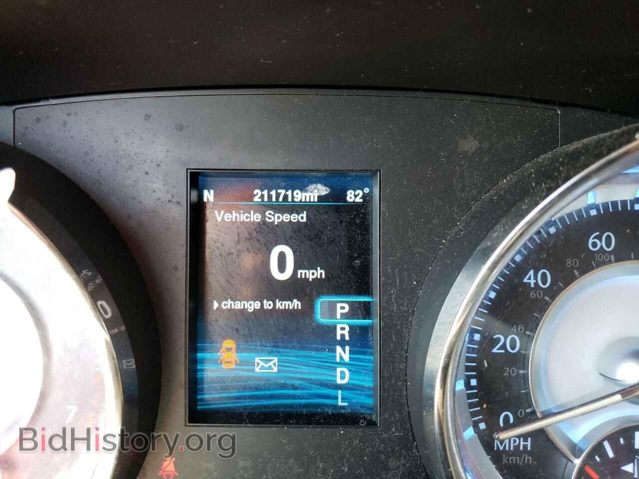 2014 CHRYSLER 300 - VIN: 2C3CCAAG0EH228948 - Фото 8