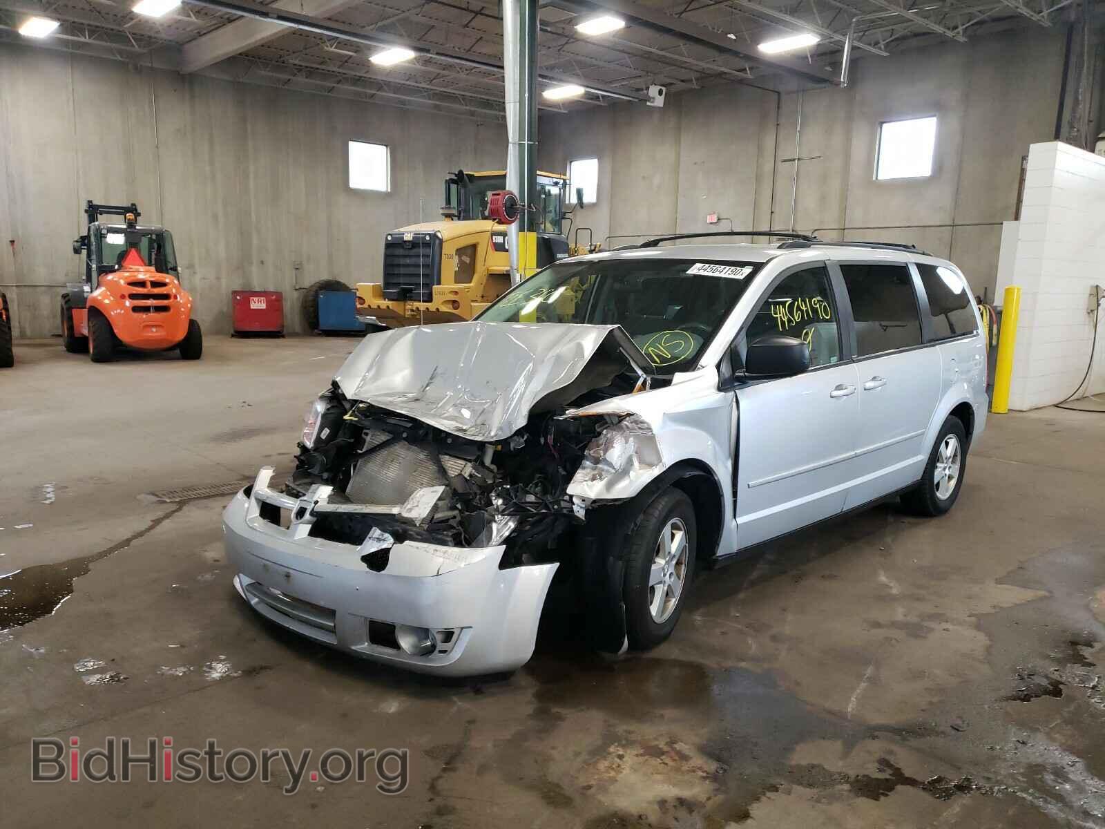 2010 DODGE CARAVAN - VIN: 2D4RN3D12AR336031 - Фото 2