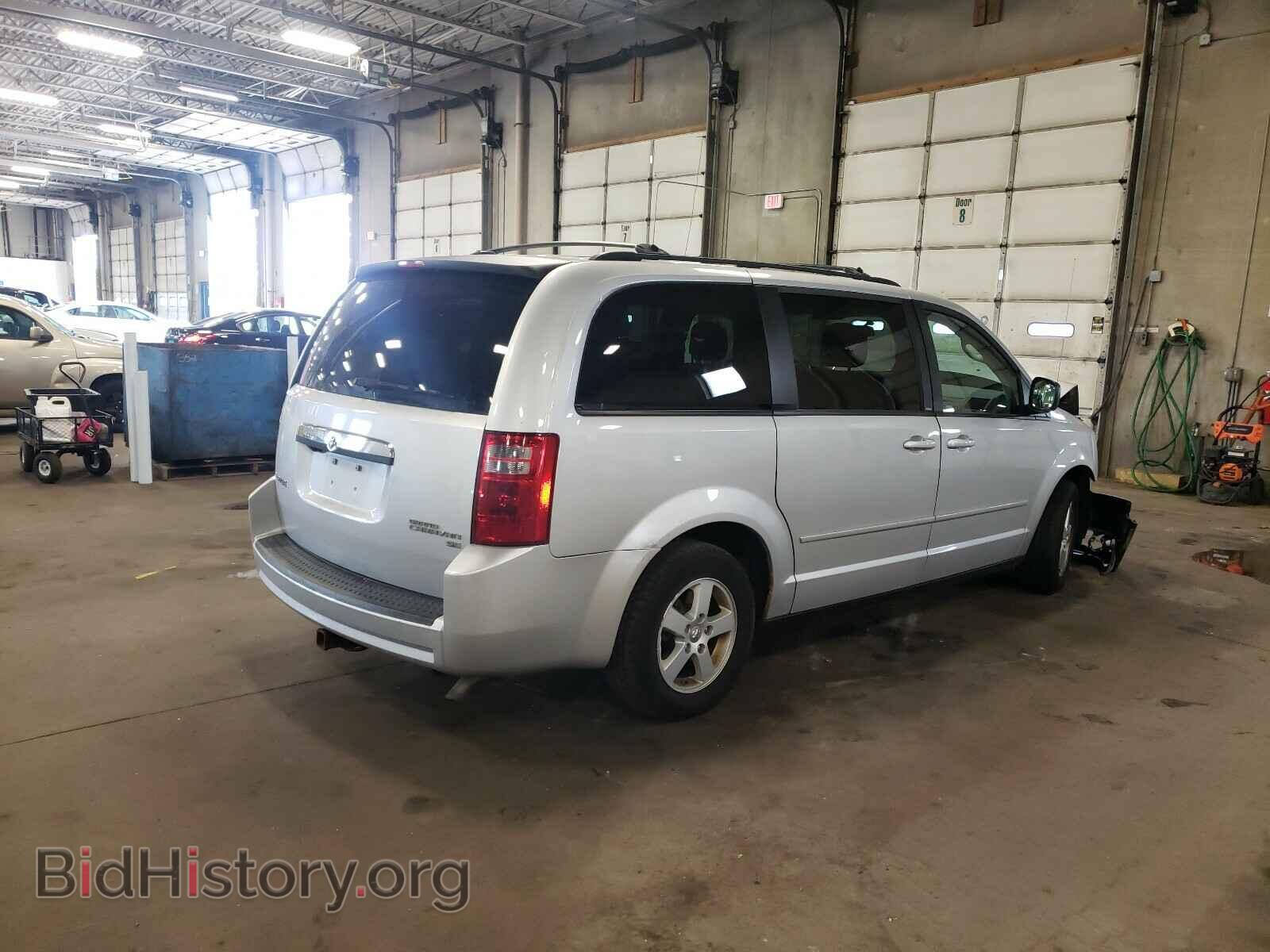 2010 DODGE CARAVAN - VIN: 2D4RN3D12AR336031 - Фото 4