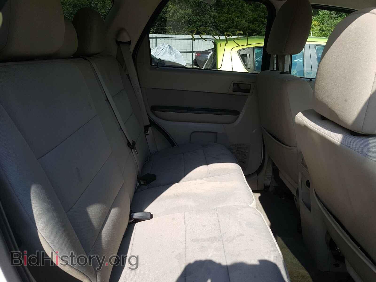 2011 FORD ESCAPE - VIN: 1FMCU0D78BKA41343 - Фото 6