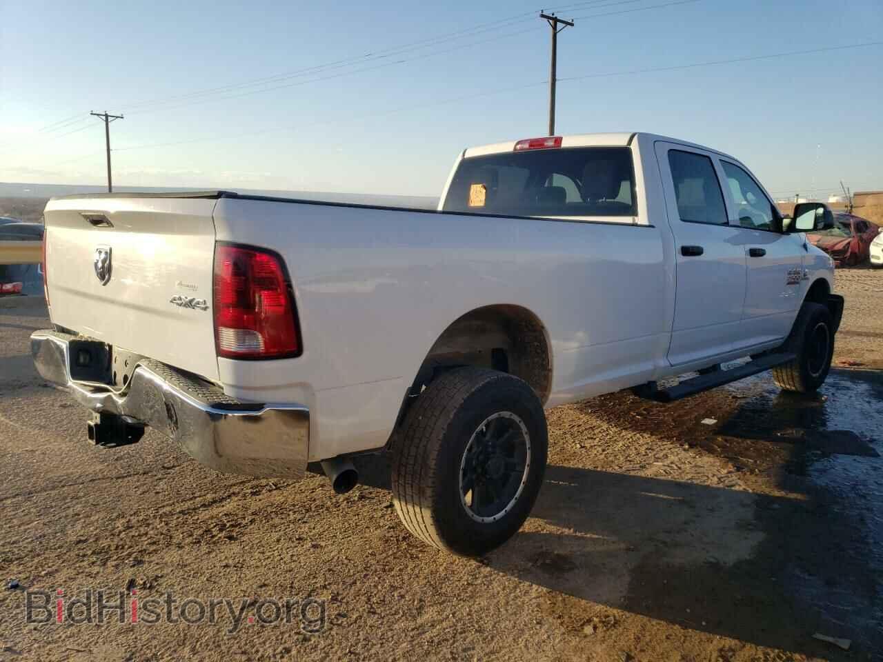 2013 RAM All Models - VIN: 3C6UR5HL2DG575731 - Фото 3