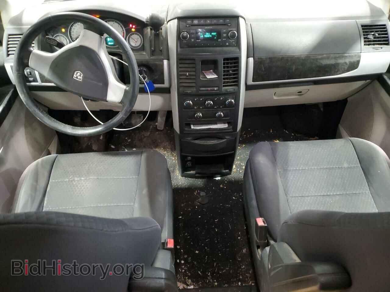 2010 DODGE CARAVAN - VIN: 2D4RN5D17AR408272 - Фото 8