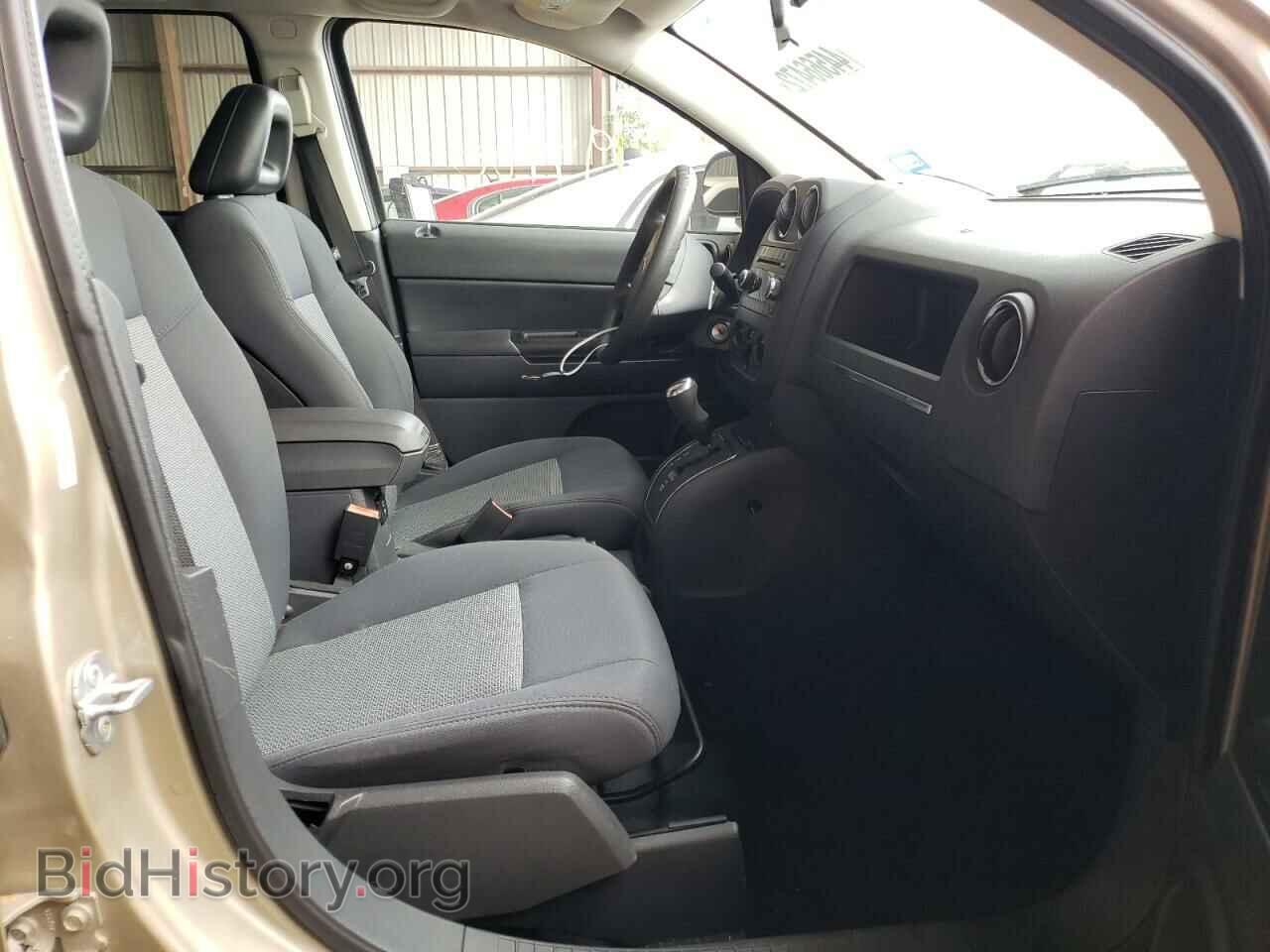 2009 JEEP COMPASS - VIN: 1J4FT47B89D140457 - Фото 5