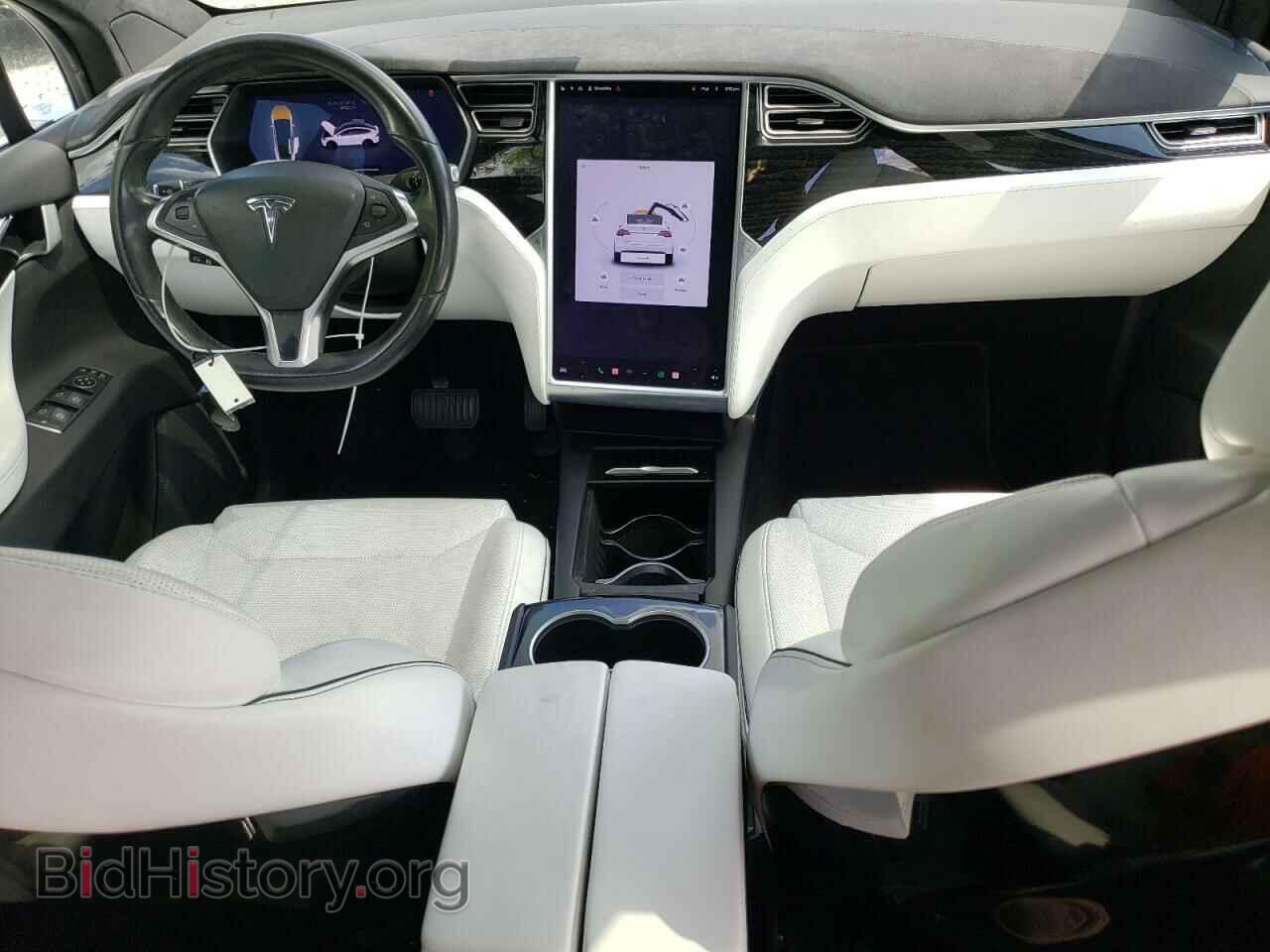 2016 TESLA MODEL X - VIN: 5YJXCAE27GF014477 - Photo 8