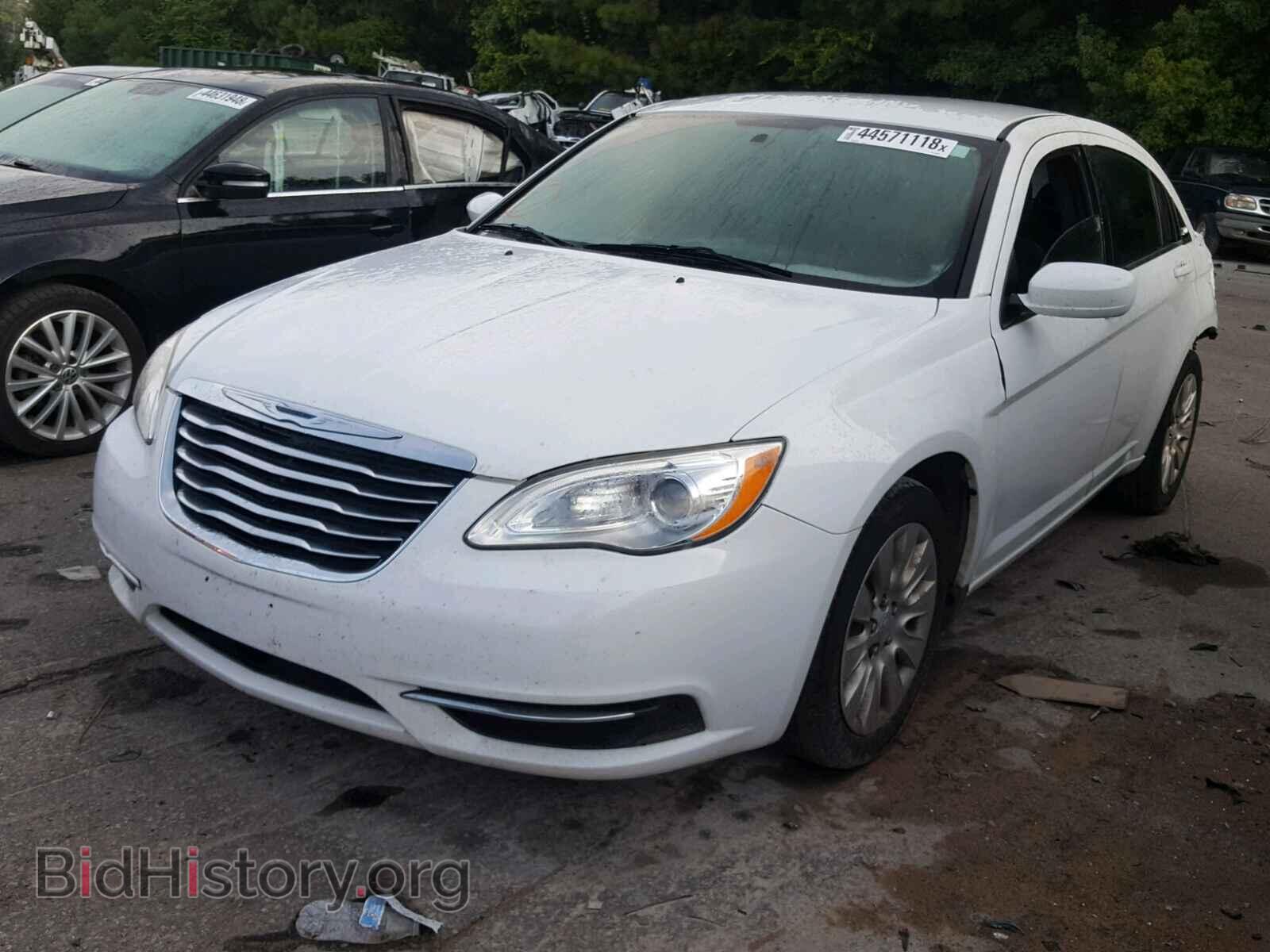 2012 CHRYSLER 200 - VIN: 1C3CCBABXCN223917 - Фото 2