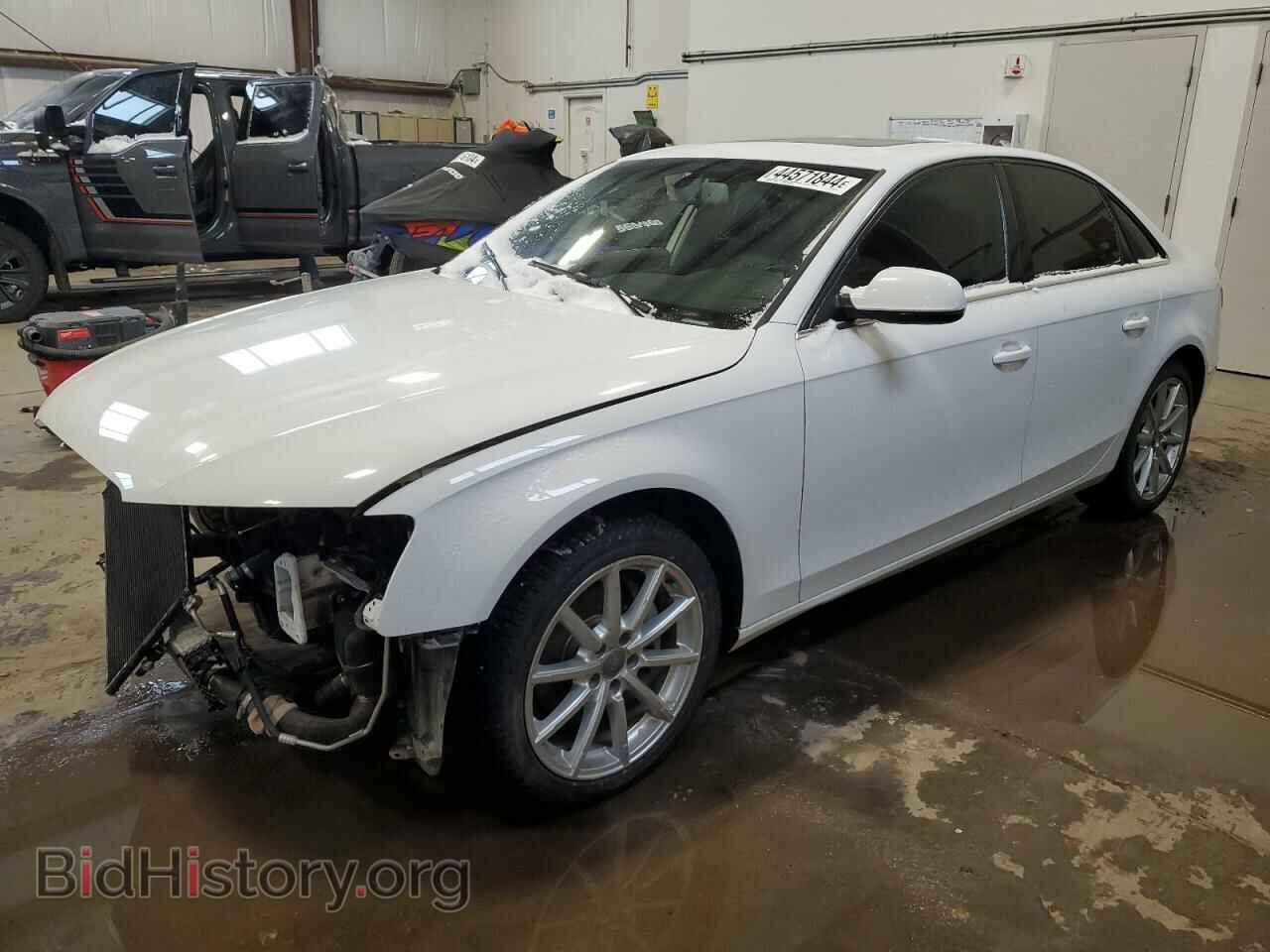 Photo WAUHFCFL4EN020473 - AUDI A4 2014