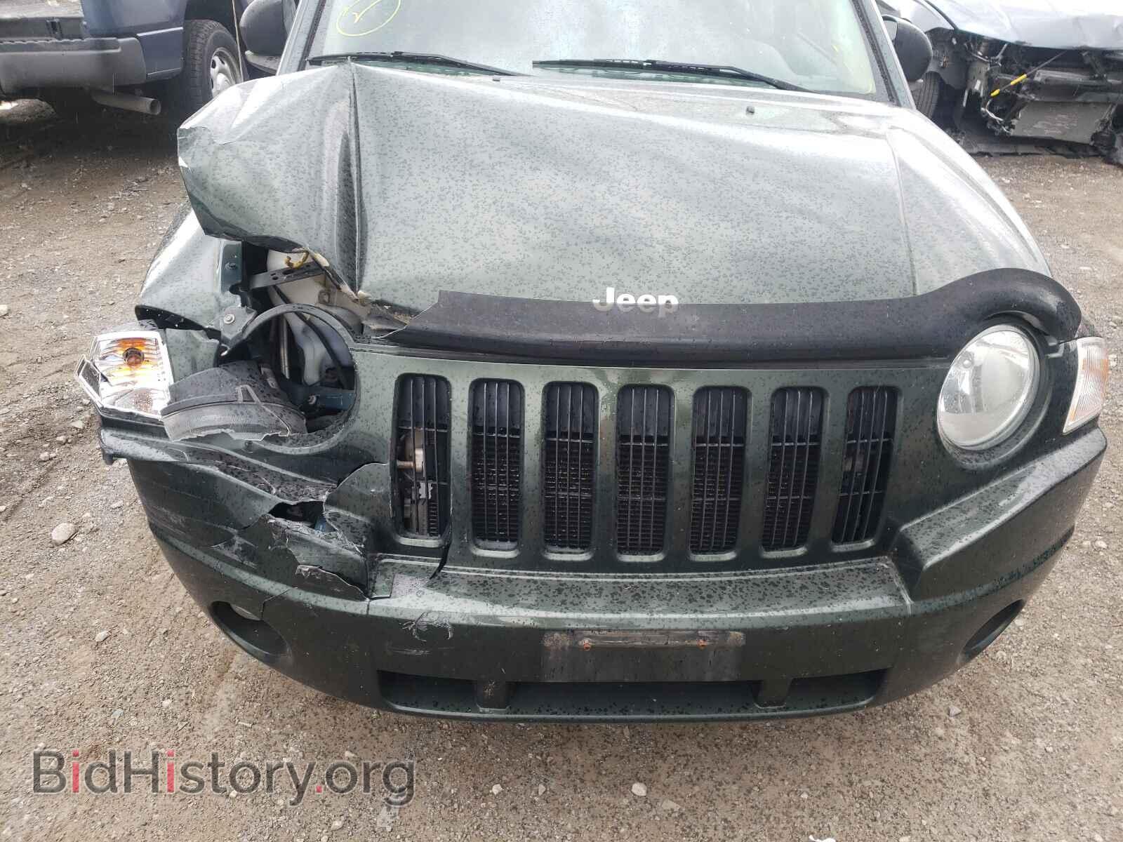 2010 JEEP COMPASS - VIN: 1J4NF4FB1AD608716 - Photo 7