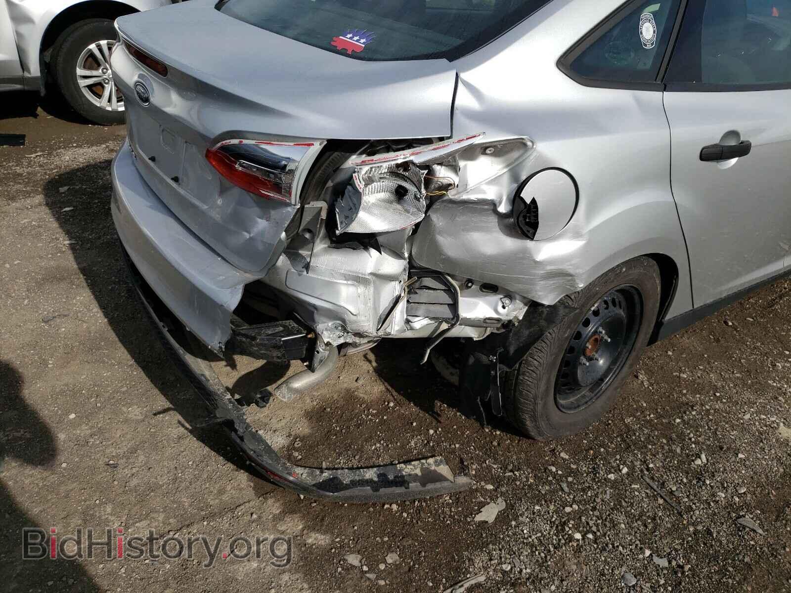 2018 FORD FOCUS - VIN: 1FADP3E25JL301801 - Фото 9