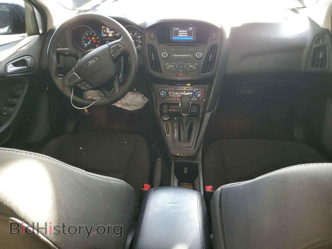 2017 FORD FOCUS - VIN: 1FADP3F21HL304591 - Photo 8