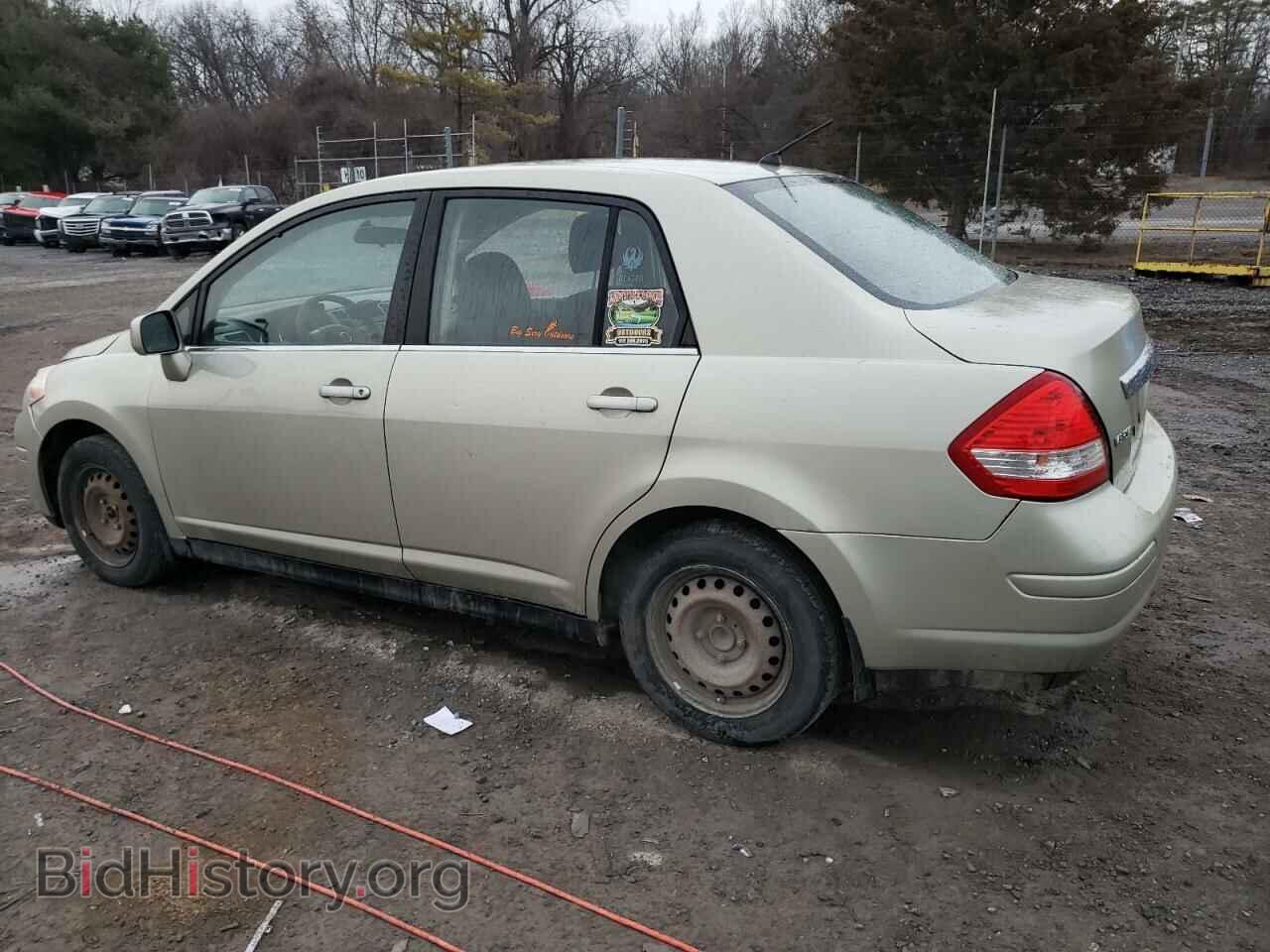 2008 NISSAN VERSA - VIN: 3N1BC11E68L390216 - Фото 2
