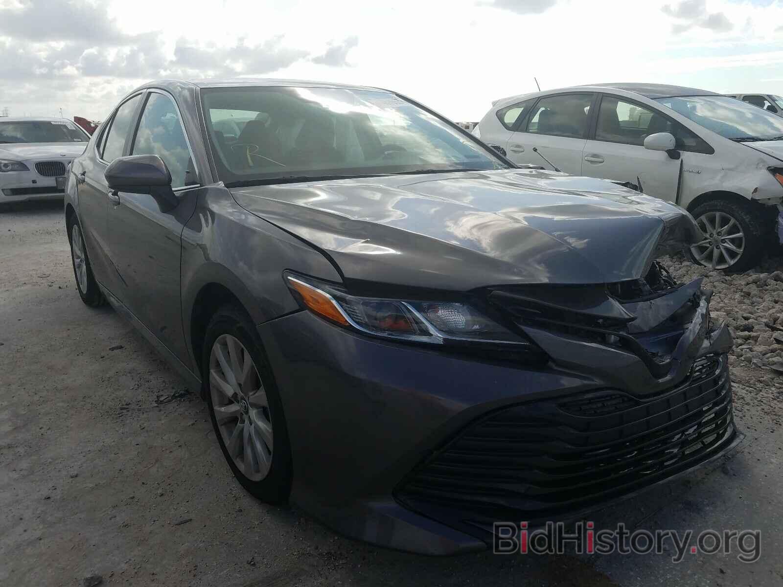 Photo 4T1B11HK9KU180572 - TOYOTA CAMRY 2019