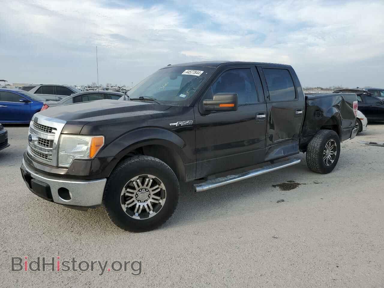 Photo 1FTFW1CF2DFC34562 - FORD F-150 2013