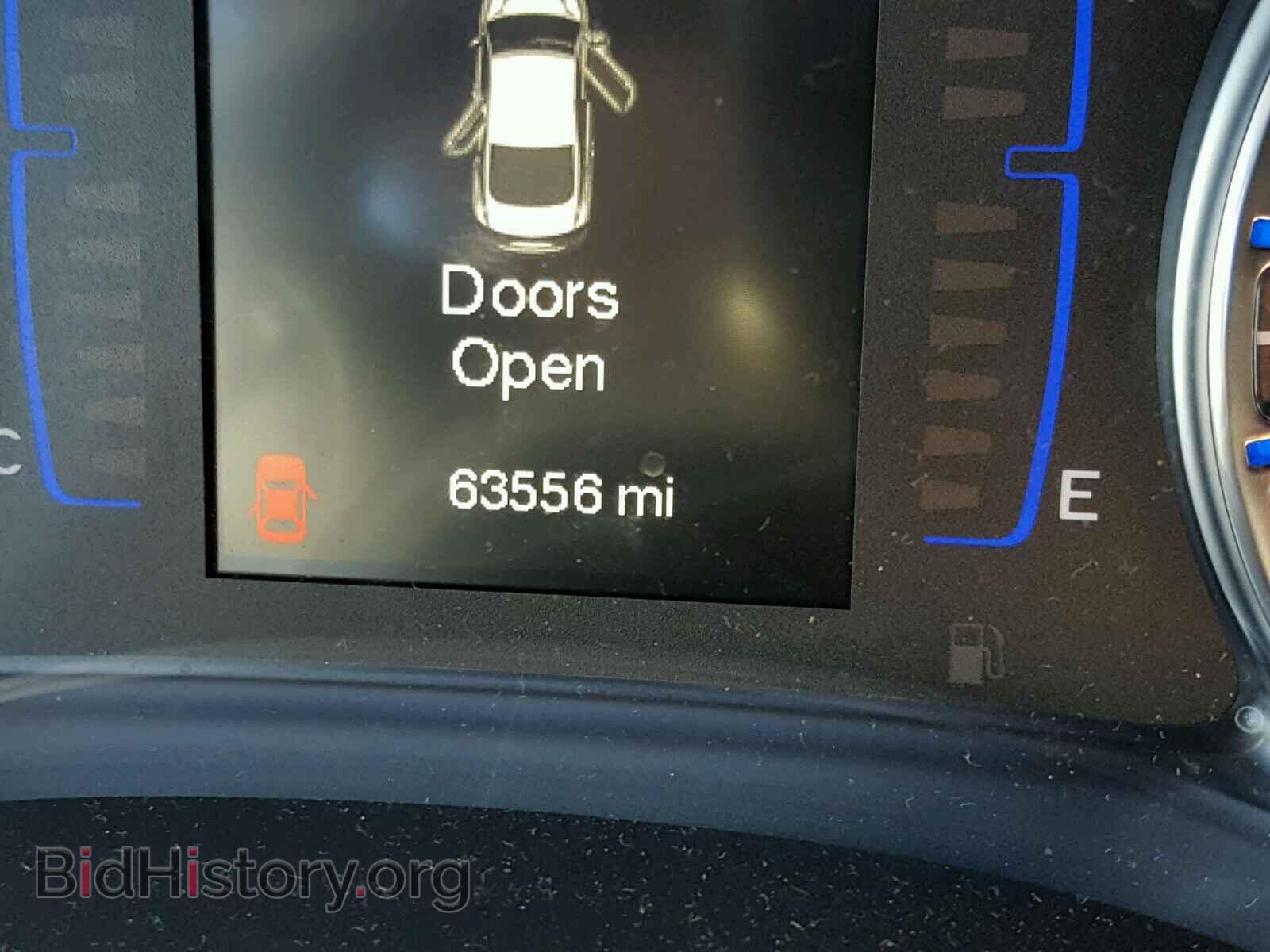 2015 CHRYSLER 200 - VIN: 1C3CCCAB4FN591326 - Photo 8