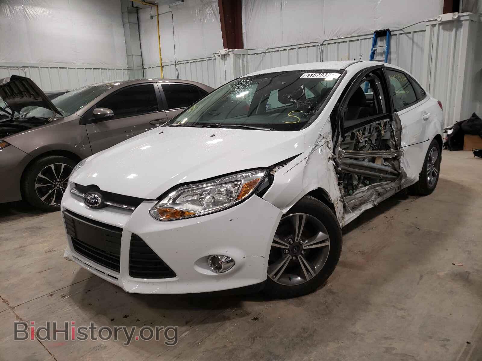 2014 FORD FOCUS - VIN: 1FADP3F28EL411200 - Фото 2