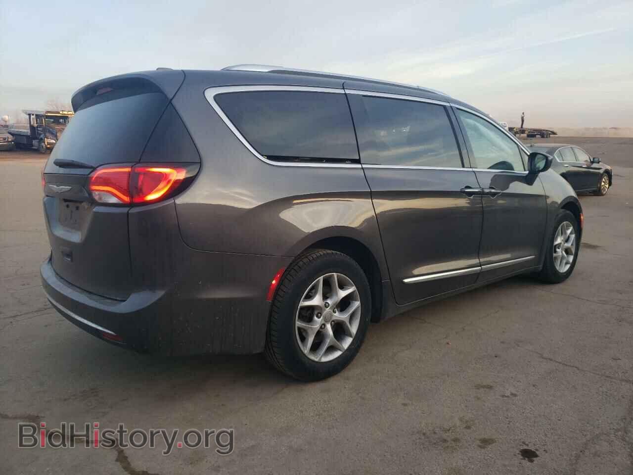 2017 CHRYSLER PACIFICA - VIN: 2C4RC1EG2HR634115 - Фото 3
