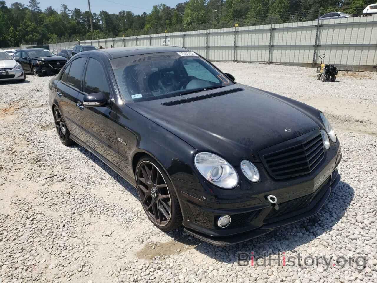 Photo WDBUF77X17B016412 - MERCEDES-BENZ E-CLASS 2007