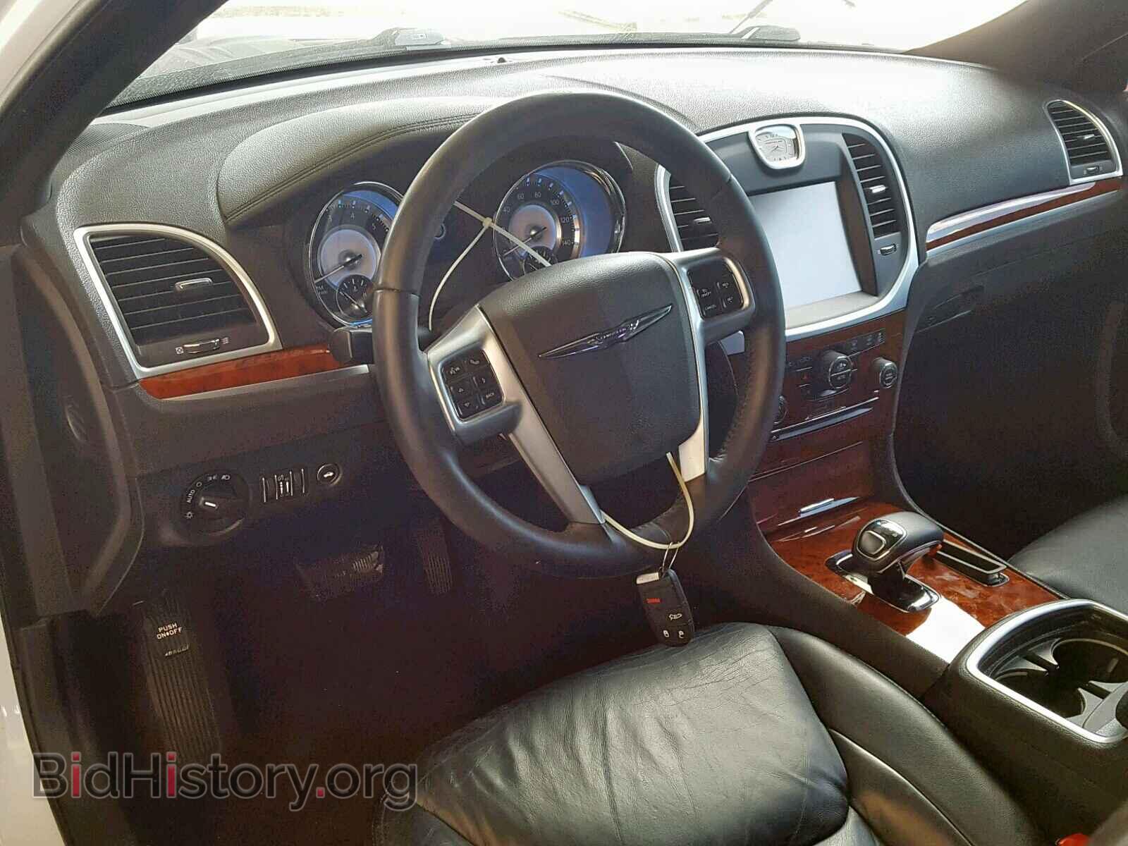 2013 CHRYSLER 300 - VIN: 2C3CCAAG4DH504336 - Фото 9