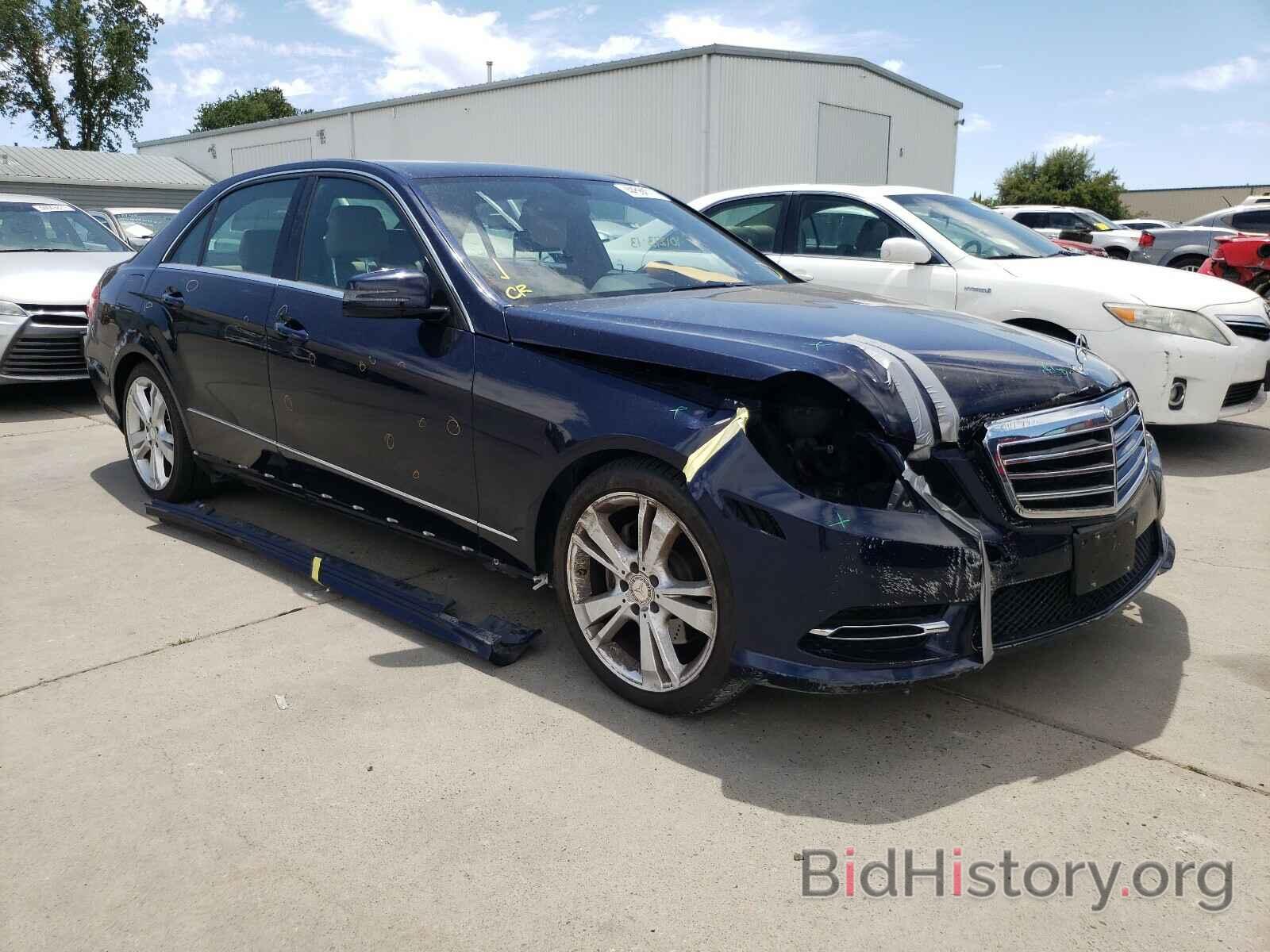 Photo WDDHF5KB0DA685927 - MERCEDES-BENZ E CLASS 2013